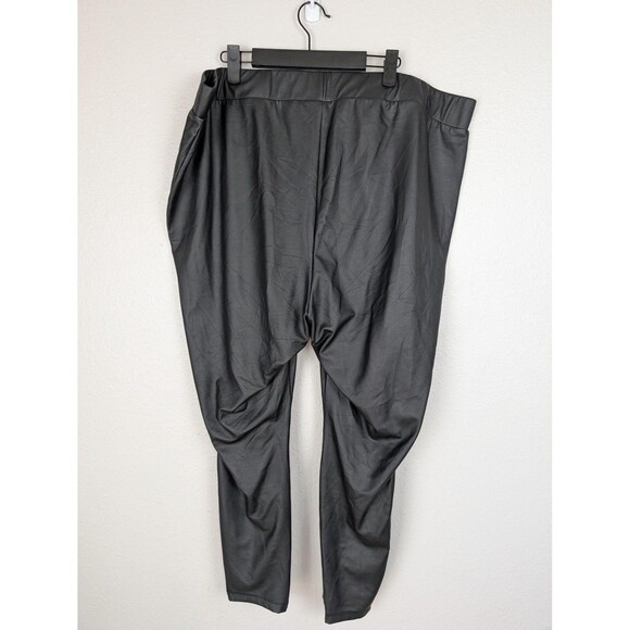 Torrid Pants Womens 4X Black Faux Leather Quilted Moto Biker High Rise Stretch - Picture 2 of 6